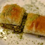 Az Yağlı Pişirme ile Lezzetli Ana Yemekler: Buhar ve Izgara