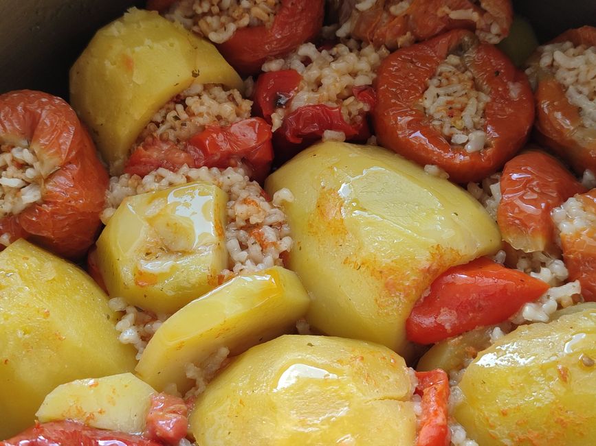 Kabak ve biber dolmalarında yenilikçi dolgu fotoğrafı