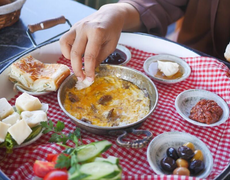 Protein Odaklı Türk Kahvaltısı: 5 Hızlı Lezzetli Tarifler
