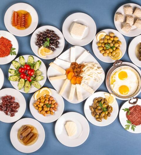Şeker İlavesiz Kahvaltı Tarifleri: 7 Pratik Seçenek